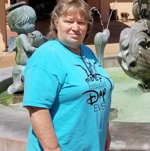 Meet your Posher, Debbie losing